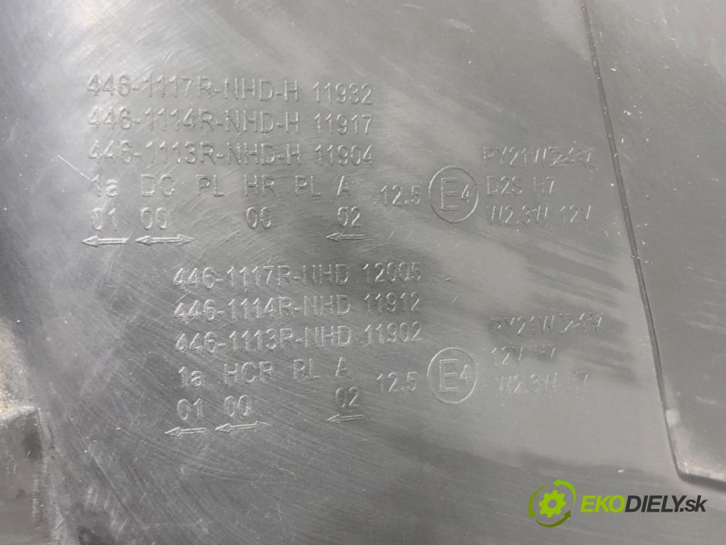 AUDI A6 C5 Avant (4B5) 1997 - 2005    2.5 TDI 110 kW [150 KM] olej napędowy 1997 - 2005  Svetlomet pravy predný