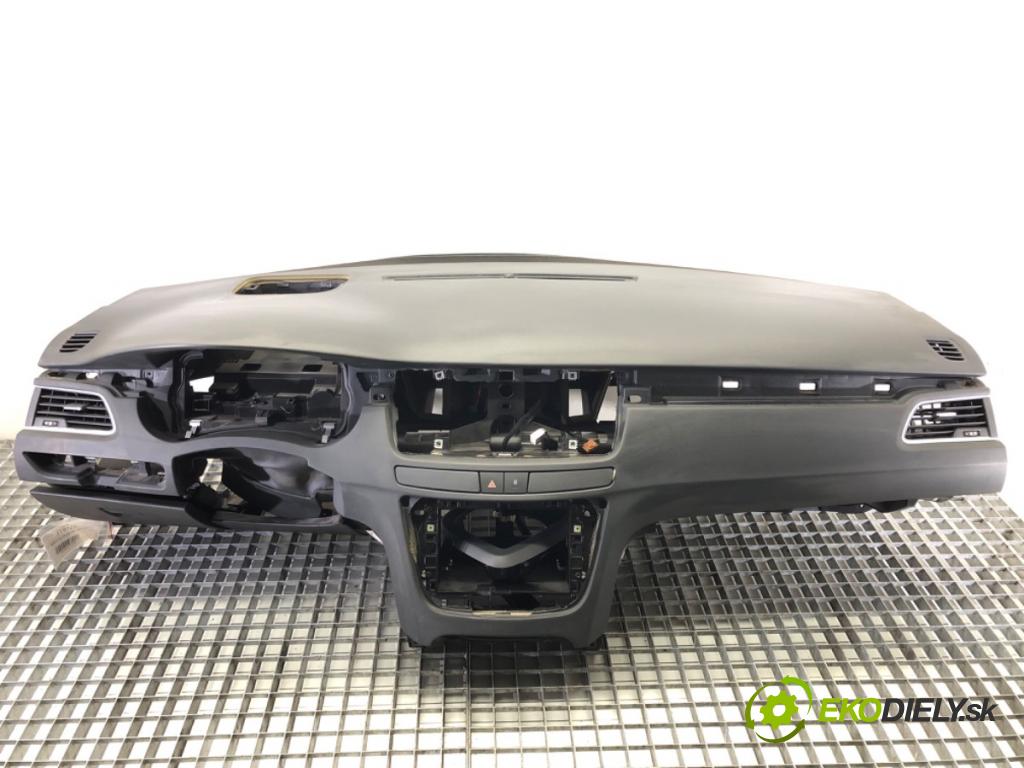 PEUGEOT 508 I (8D_) 2010 - 2018    2.0 HDi 120 kW [163 KM] olej napędowy 2010 - 2018  Palubná doska  (Palubné dosky)