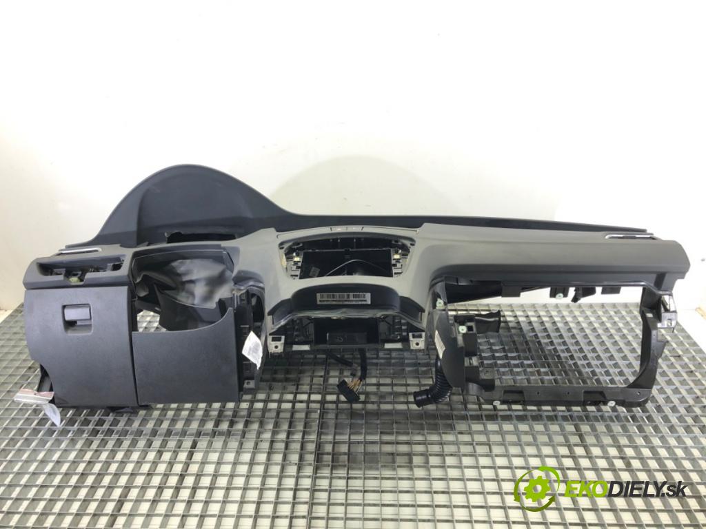 PEUGEOT 508 I (8D_) 2010 - 2018    2.0 HDi 120 kW [163 KM] olej napędowy 2010 - 2018  Palubná doska  (Palubné dosky)