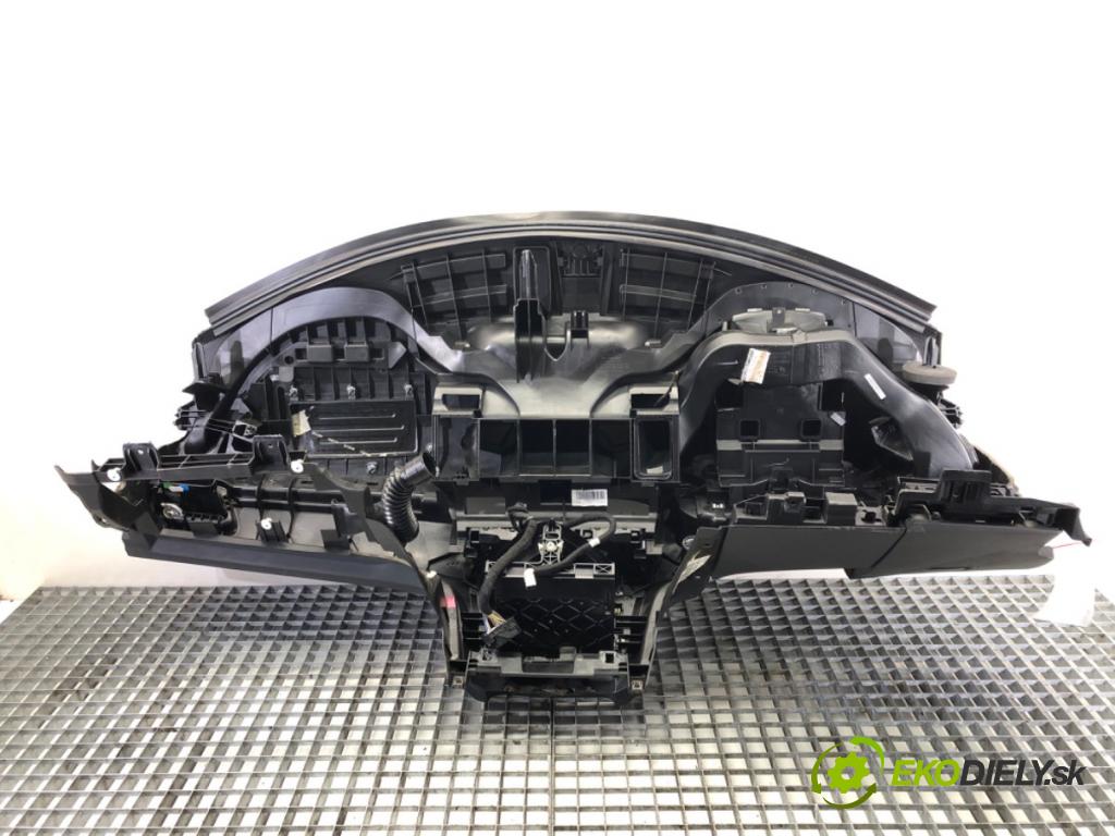 PEUGEOT 508 I (8D_) 2010 - 2018    2.0 HDi 120 kW [163 KM] olej napędowy 2010 - 2018  Palubná doska  (Palubné dosky)