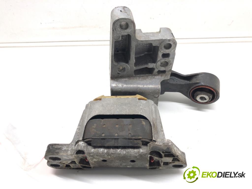 PEUGEOT 508 I (8D_) 2010 - 2018    2.0 HDi 120 kW [163 KM] olej napędowy 2010 - 2018  AirBag Motor ľavá strana  (Držiaky motora)