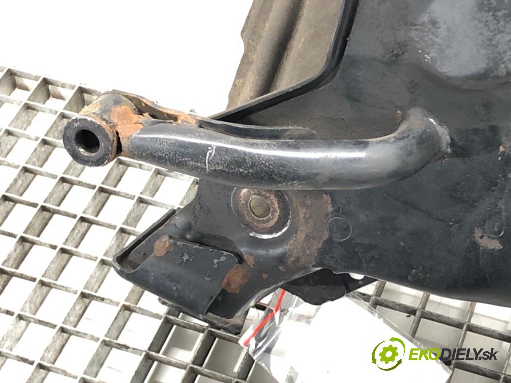 PEUGEOT 301 2012 - 2022    1.6 HDI 90 68 kW [92 KM] olej napędowy 2012 - 2022  výztuha pod motor  (Výztuhy přední)