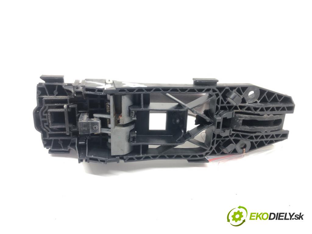 SKODA SUPERB II Kombi (3T5) 2009 - 2015    2.0 TDI 103 kW [140 KM] olej napędowy 2009 - 2010  Kľučka vonkajšia pravy zad