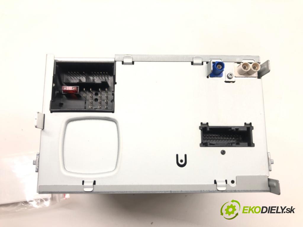 SKODA SUPERB II Kombi (3T5) 2009 - 2015    2.0 TDI 103 kW [140 KM] olej napędowy 2009 - 2010  RADIO Navigácia 3T0035192E (Audio zariadenia)