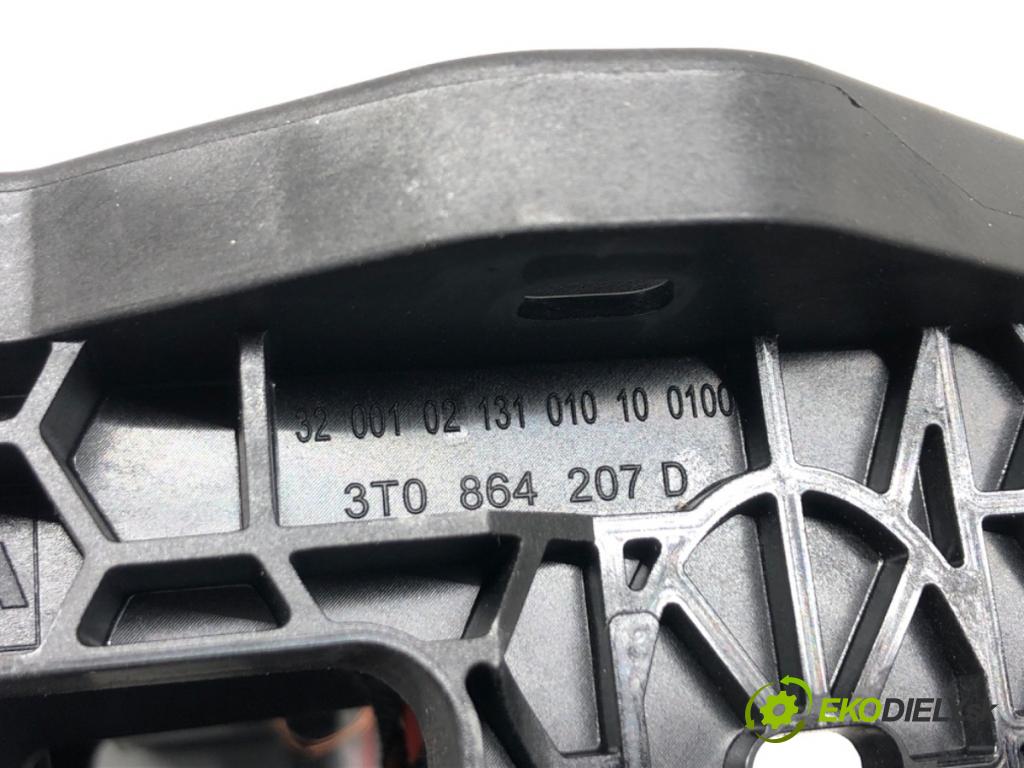 SKODA SUPERB II Kombi (3T5) 2009 - 2015    2.0 TDI 103 kW [140 KM] olej napędowy 2009 - 2010  Lakťová opierka 3T0864207D (Lakťové opierky)