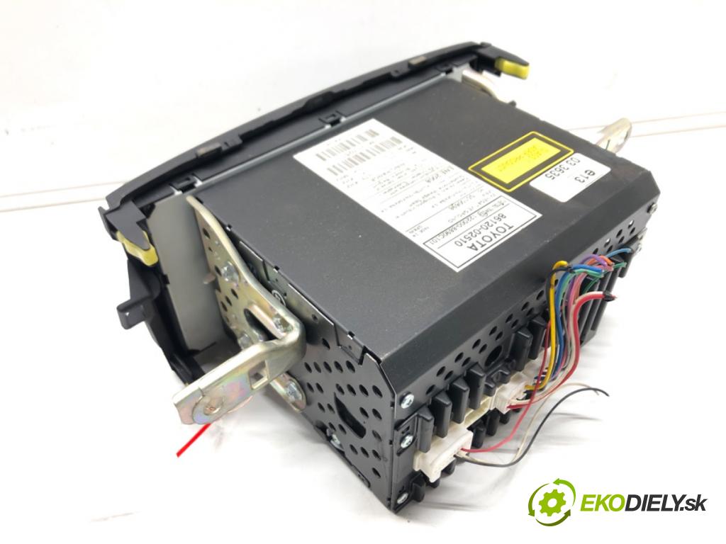 TOYOTA AURIS (_E15_) 2006 - 2012    1.4 D-4D (NDE150_) 66 kW [90 KM] olej napędowy 200  RADIO 86120-02510 (Audio zariadenia)