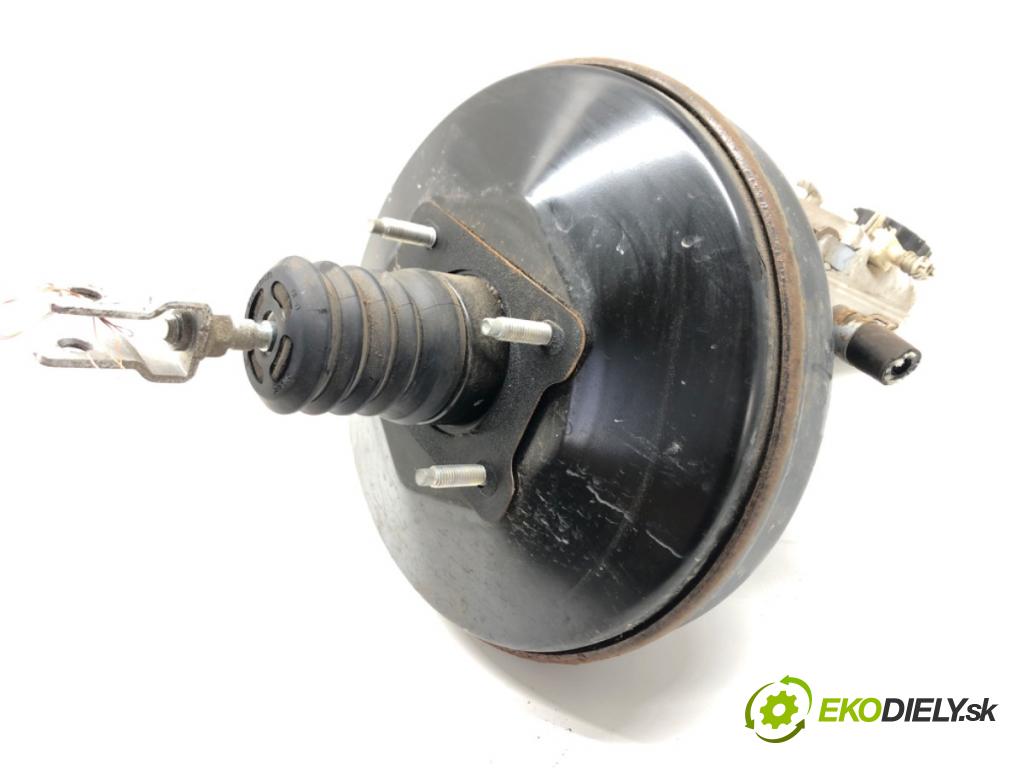 TOYOTA AURIS (_E15_) 2006 - 2012    1.4 D-4D (NDE150_) 66 kW [90 KM] olej napędowy 200  Posilovač bŕzd 0204051455