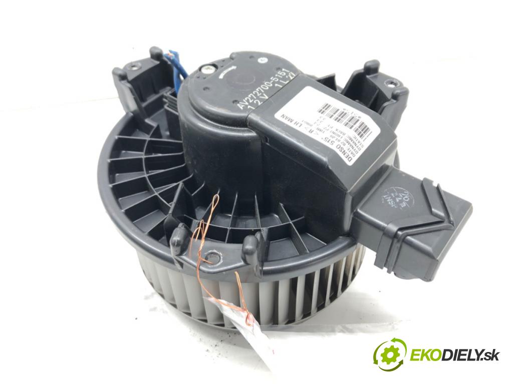 TOYOTA AURIS (_E15_) 2006 - 2012    1.4 D-4D (NDE150_) 66 kW [90 KM] olej napędowy 200  ventilátor kúrenia AV272700-5151
