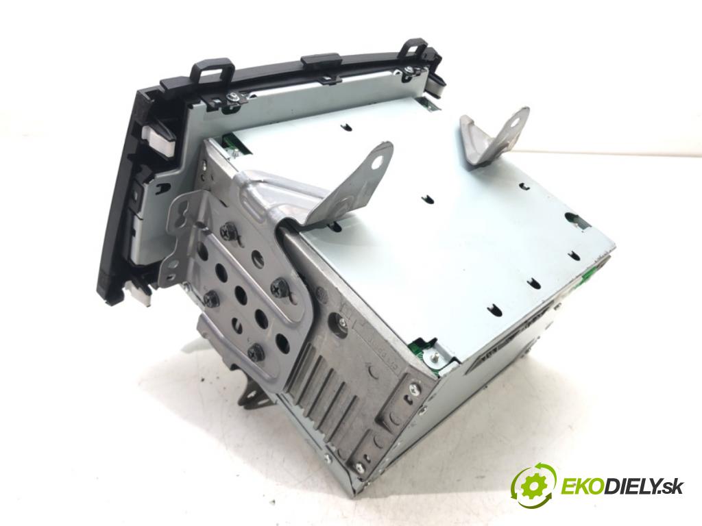 HONDA CR-V III (RE_) 2006 - 2022    2.0 i-VTEC (RE5, RE1) 110 kW [150 KM] benzyna 2007  RADIO 39100-SWA-G212-M1 (Audio zariadenia)