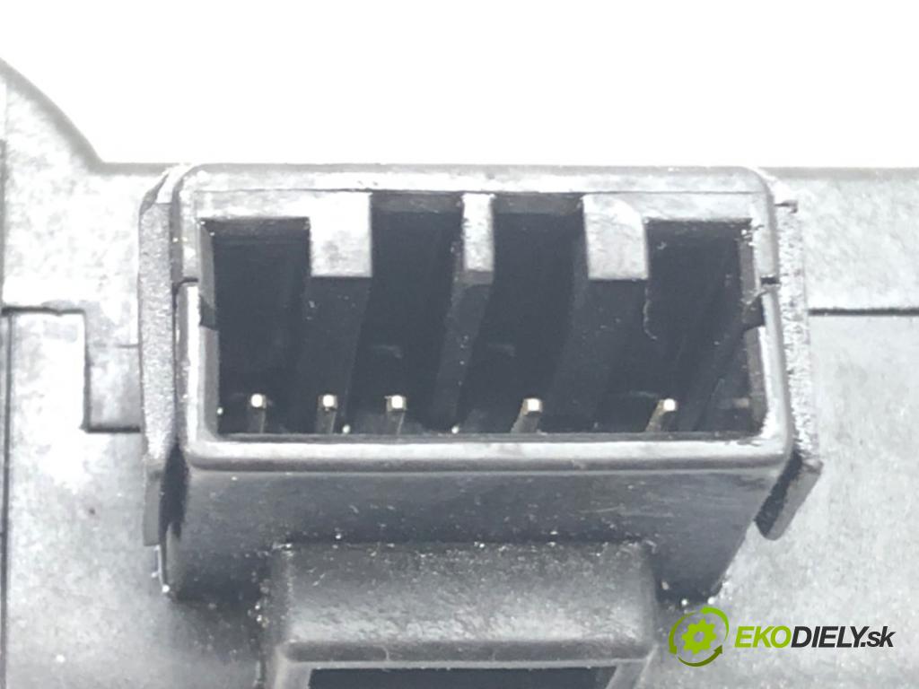 HONDA CR-V III (RE_) 2006 - 2022    2.0 i-VTEC (RE5, RE1) 110 kW [150 KM] benzyna 2007  Motorček kúrenia MF113800-2320 (Motorčeky kúrenia)