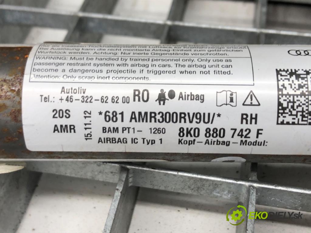 AUDI A4 B8 (8K2) 2007 - 2015    S4 quattro 245 kW [333 KM] benzyna 2008 - 2015  Stropný pravá 8K0880742F (Airbagy)