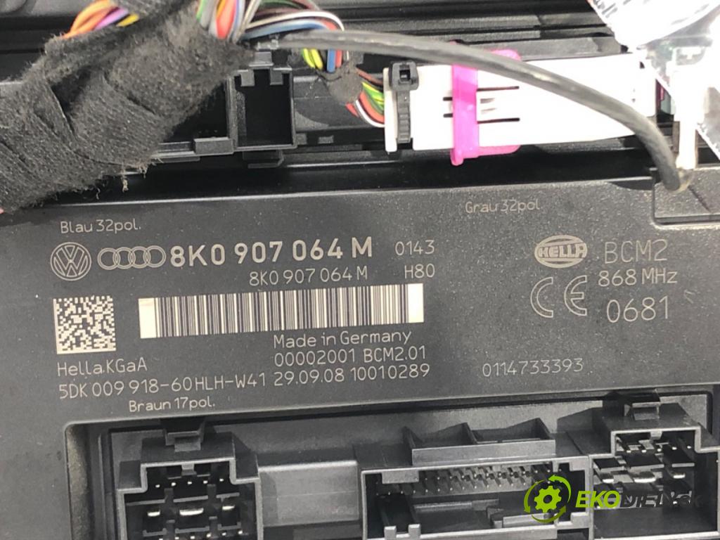AUDI A4 B8 Avant (8K5) 2007 - 2015    2.0 TDI 105 kW [143 KM] olej napędowy 2008 - 2015  Modul komfortu 8K0907064M (Moduly komfortu)