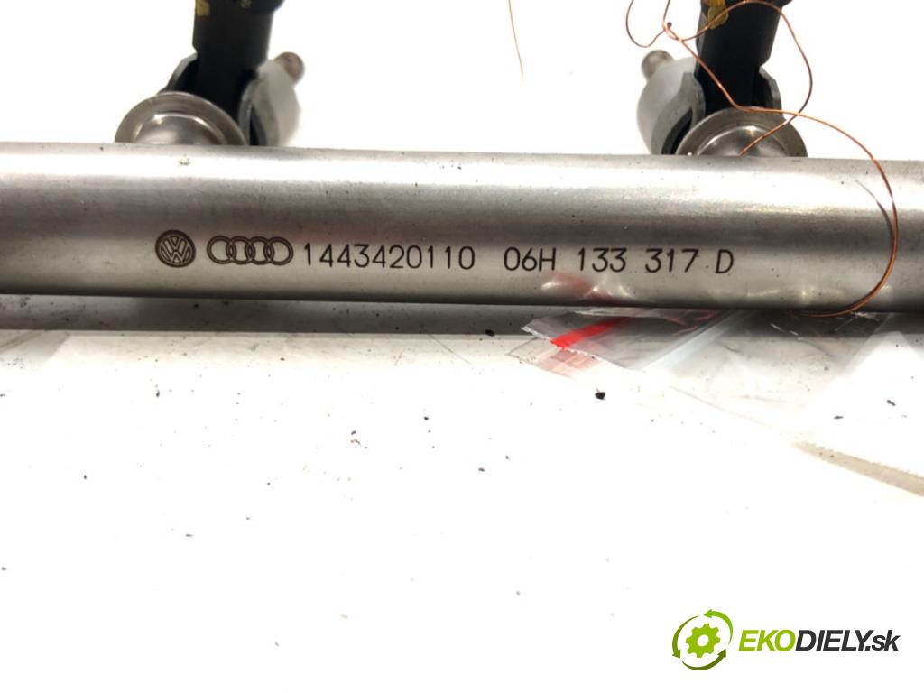 AUDI A4 B8 (8K2) 2007 - 2015    2.0 TFSI quattro 165 kW [224 KM] benzyna 2013 - 20  Lišta vstrekovacia 06H133317D 0261500164 (Vstrekovacie lišty)