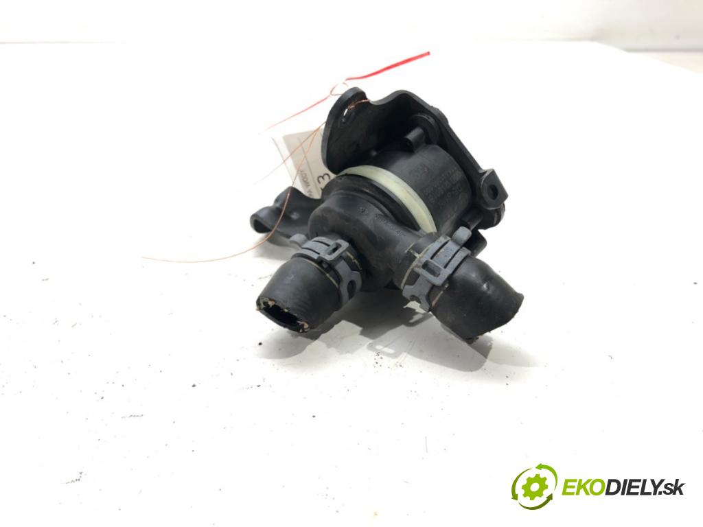 AUDI A4 B8 (8K2) 2007 - 2015    2.0 TFSI quattro 165 kW [224 KM] benzyna 2013 - 20  DALŠÍ: pumpa vody 06D121601B (Vodní pumpy)