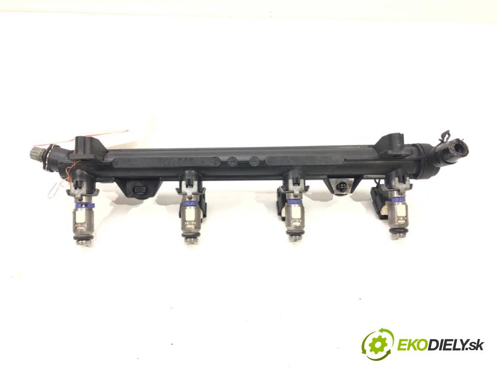 VW POLO V (6R1, 6C1) 2009 - 2022    1.4 (6R1) 63 kW [85 KM] benzyna 2009 - 2014  Lišta vstrekovacia 036031AH (Vstrekovacie lišty)