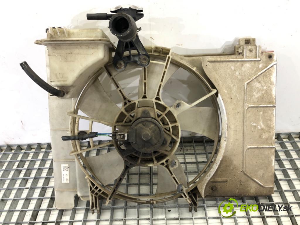 TOYOTA YARIS (_P9_) 2005 - 2014    1.0 VVT-i (KSP90_) 51 kW [69 KM] benzyna 2005 - 20  ventilátor chladiče MF422750-0456 (Ventilátory)