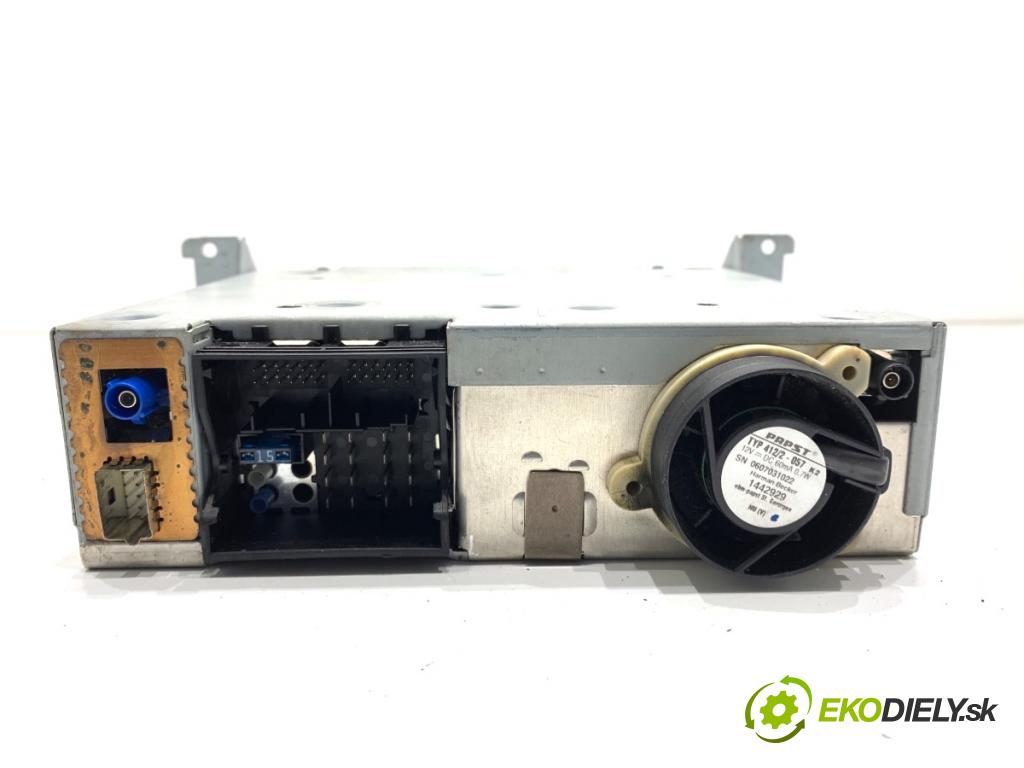 BMW E60 sedan 2006 120 kW 520 d 1995 RADIO Navigácia 9117531 (Audio zariadenie)