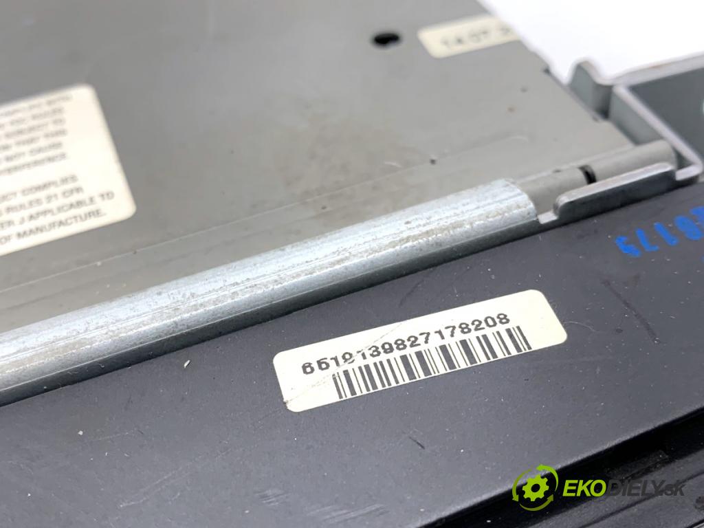 BMW E60 sedan 2006 120 kW 520 d 1995 RADIO Navigácia 9117531 (Audio zariadenie)