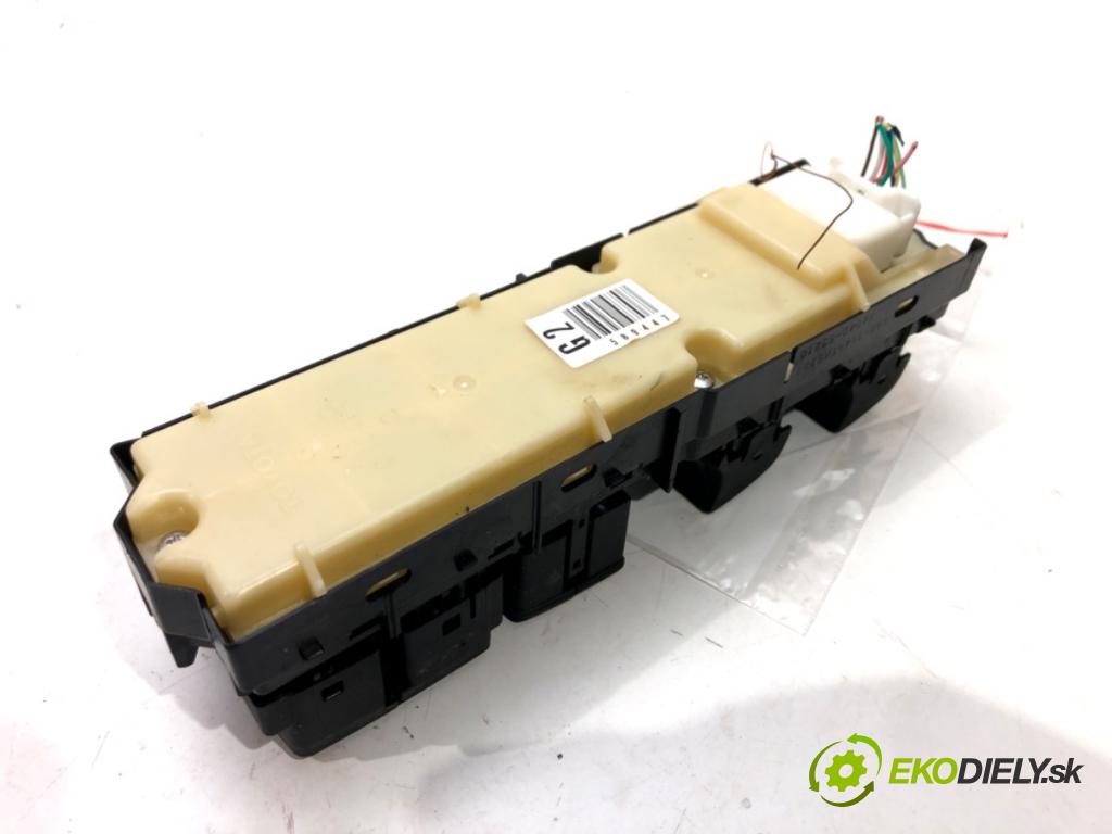 LEXUS GS (_L1_) 2011 - 2022    300h (AWL10_) 133 kW [181 KM] Hybryda silnik benzy  Prepínač okien 84040-53210 (Prepínače, spínače, tlačidlá a ovládače kúrenia)