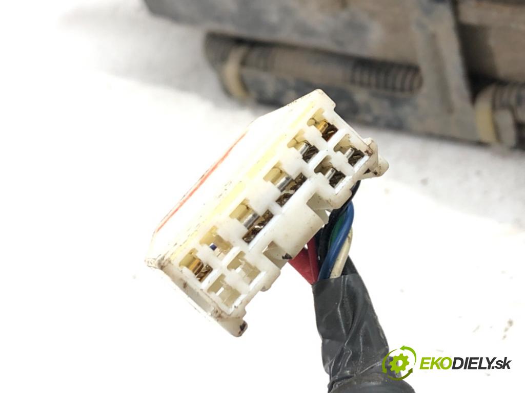 LEXUS GS (_L1_) 2011 - 2022    300h (AWL10_) 133 kW [181 KM] Hybryda silnik benzy  BRZDA: ručný elektrický  (Ručné brzdy)