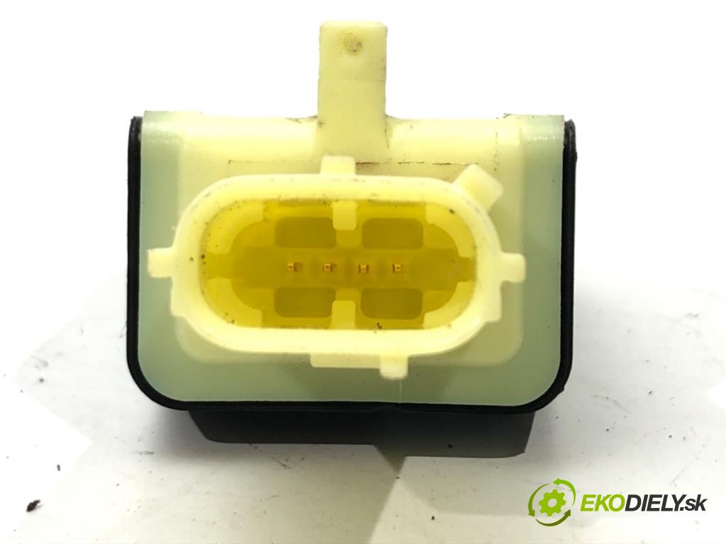 LEXUS GS (_L1_) 2011 - 2022    300h (AWL10_) 133 kW [181 KM] Hybryda silnik benzy  Snímač nárazu 89831-30050 (Snímače nárazu)