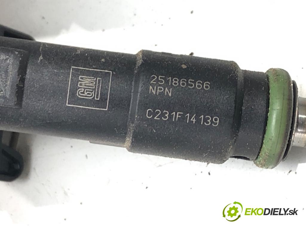 CHEVROLET SPARK (M300) 2009 - 2022    1.0 50 kW [68 KM] benzyna 2010 - 2022  Lišta vstrekovacia 25186566 (Vstrekovacie lišty)