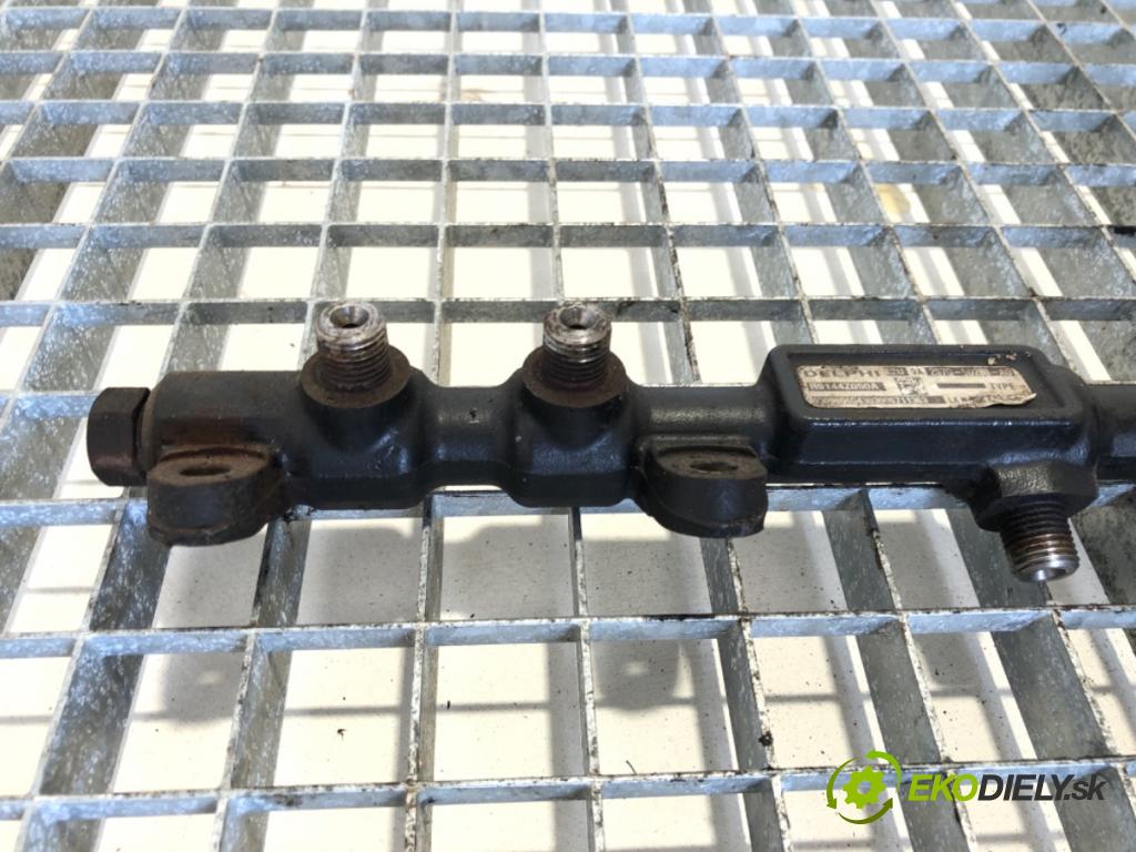 FORD TRANSIT Autobus (FD_ _, FB_ _, FS_ _, FZ_ _, FC_ _) 2000 - 2006    2.0 DI (F_E_, F_F_, F_G_) 63 kW [86 KM] olej napęd  Lišta vstrekovacia 2S7Q-9D280-AD (Vstrekovacie lišty)