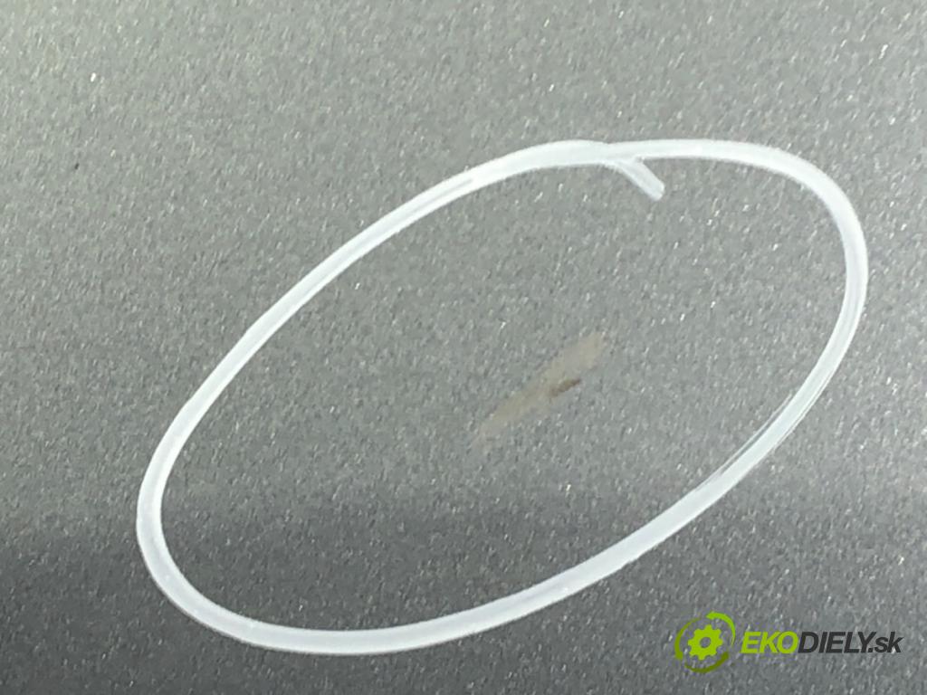CITROEN C4 I (LC_) 2004 - 2014    1.6 16V 80 kW [109 KM] benzyna 2004 - 2011  blatník levý přední část