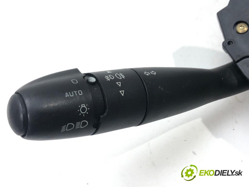 CITROEN C4 I (LC_) 2004 - 2014    1.6 16V 80 kW [109 KM] benzyna 2004 - 2011  Prepínač kombinovaný 96554964XT (Prepínače, spínače, tlačidlá a ovládače kúrenia)