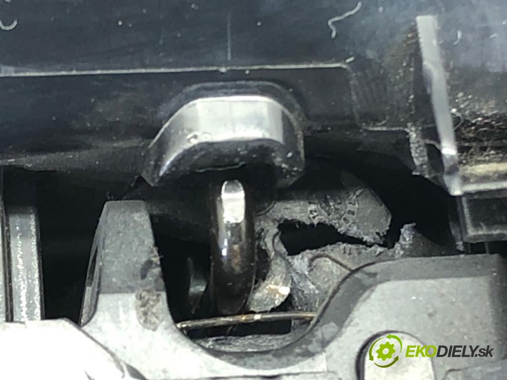 JAGUAR XJ (X351) 2009 - 2022    3.0 SDV6 202 kW [275 KM] olej napędowy 2009 - 2016  Priehradka, kastlík spolujazdca  (Priehradky, kastlíky)