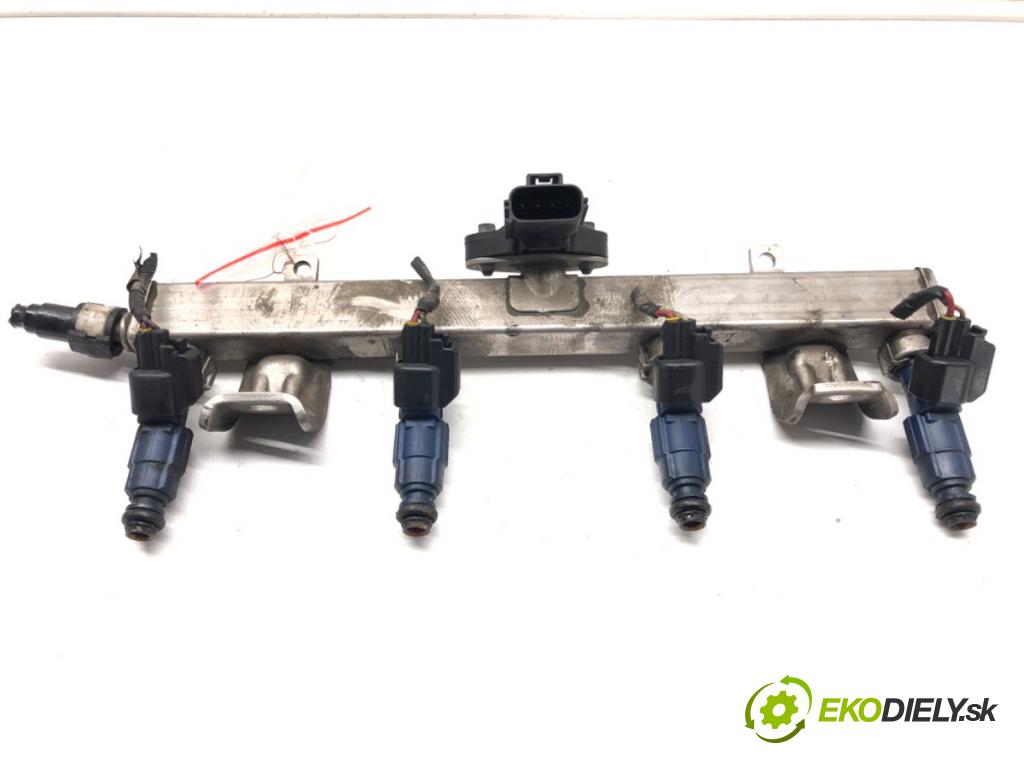 MAZDA TRIBUTE (EP) 2000 - 2008    2.3 AWD (EP3W) 110 kW [150 KM] benzyna 2004 - 2008  Lišta vstrekovacia 5L8G-9D280-AD (Vstrekovacie lišty)