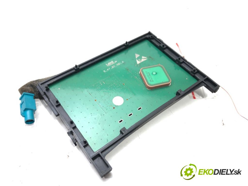 JAGUAR XJ (X351) 2009 - 2022    3.0 SDV6 202 kW [275 KM] olej napędowy 2009 - 2016  Zosilňovač Antenní: AW93-19C089-EB (Zosilňovače)