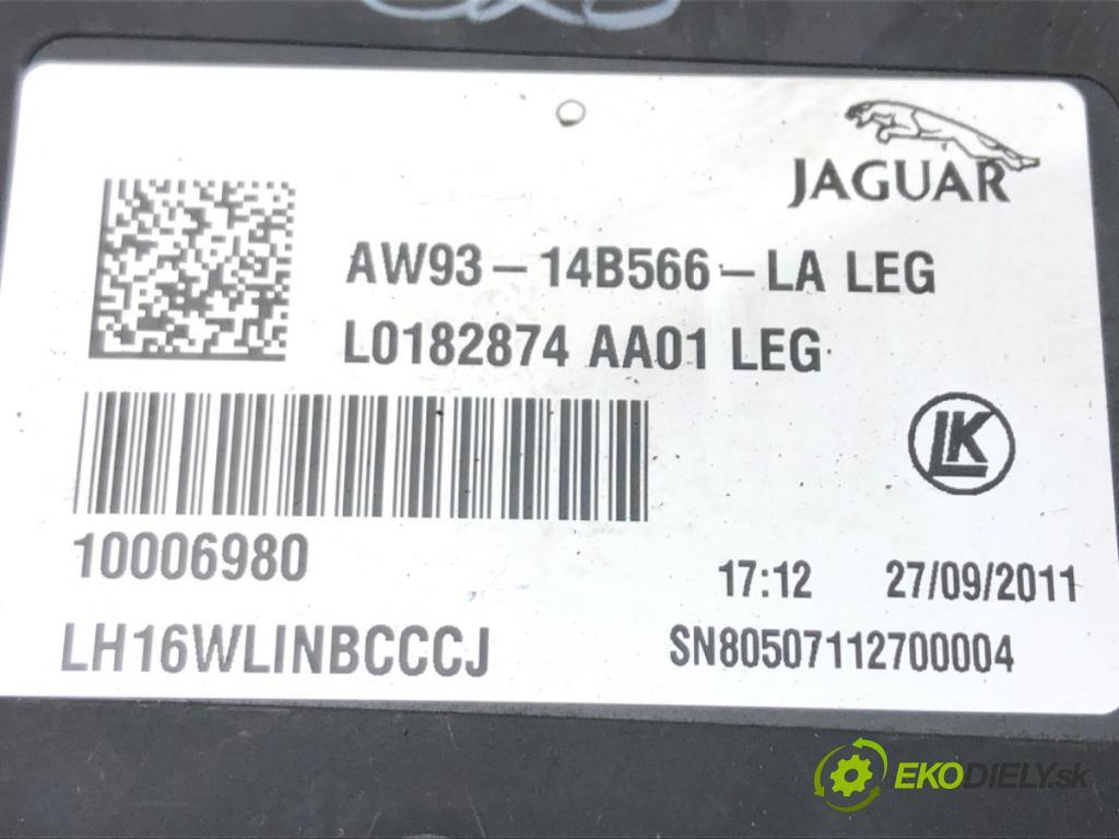 JAGUAR XJ (X351) 2009 - 2022    3.0 SDV6 202 kW [275 KM] olej napędowy 2009 - 2016  Prepínač nastavenia sedačky ľavy AW93-14B566-LA