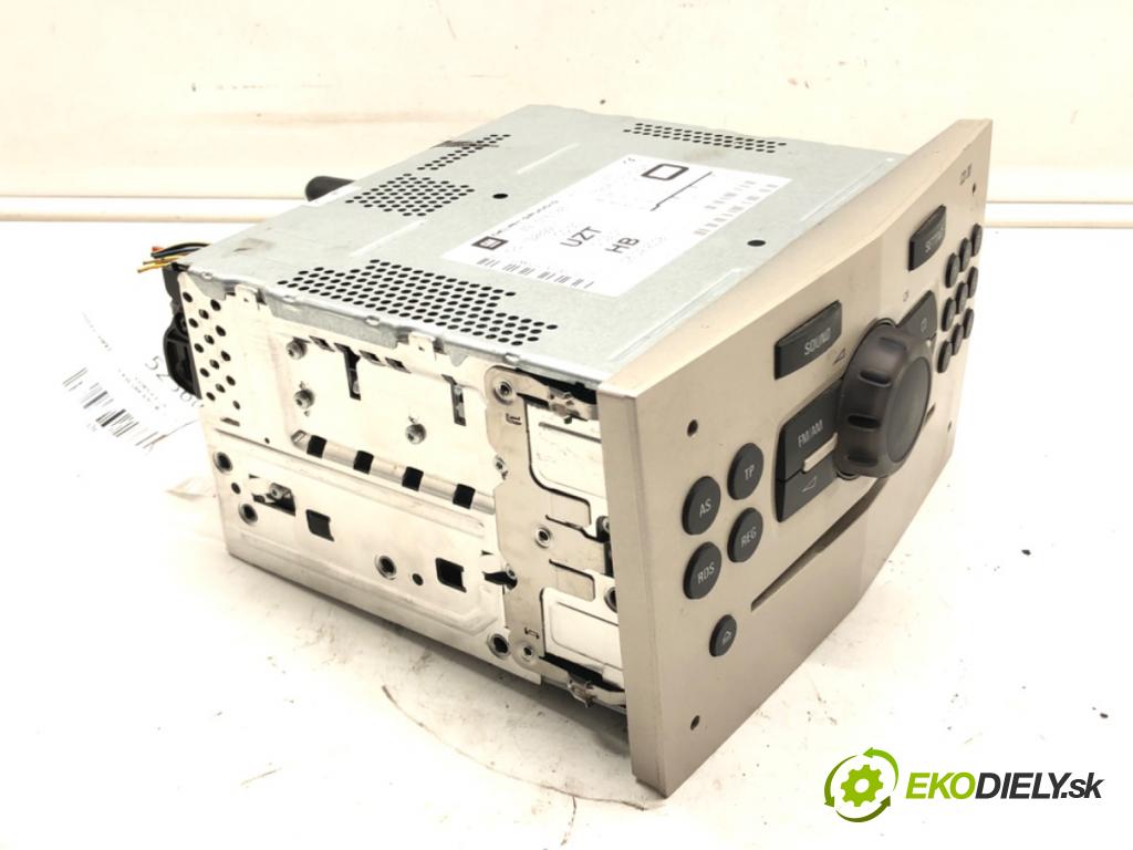 OPEL CORSA D (S07) 2006 - 2014    1.2 (L08, L68) 63 kW [86 KM] benzyna 2009 - 2014  RADIO 13289917 (Audio zariadenia)