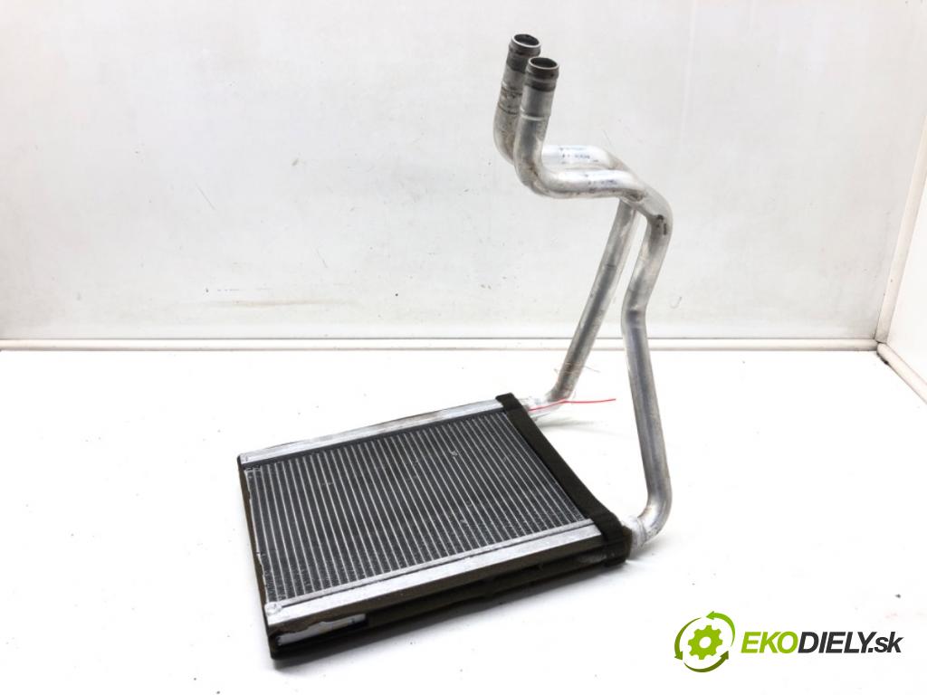 HYUNDAI TUCSON (JM) 2004 - 2022    2.0 104 kW [141 KM] benzyna 2004 - 2022  Výhrevné teleso, radiátor kúrenia  (Radiátory kúrenia)