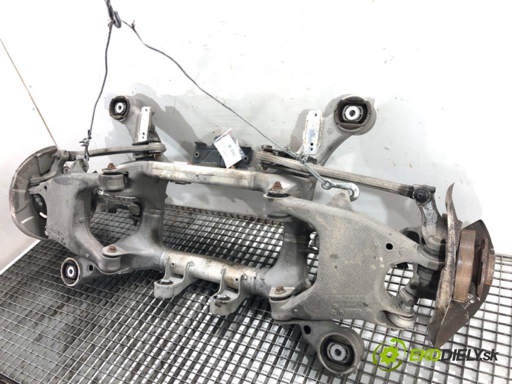 BMW 7 (F01, F02, F03, F04) 2008 - 2015    750 i, Li xDrive 300 kW [408 KM] benzyna 2009 - 20  výztuha zadní část 6794666