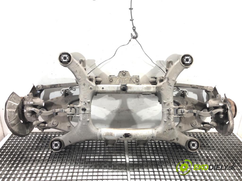 BMW 7 (F01, F02, F03, F04) 2008 - 2015    750 i, Li xDrive 300 kW [408 KM] benzyna 2009 - 20  výztuha zadní část 6794666