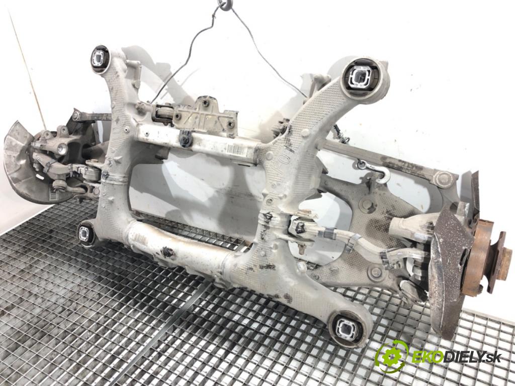 BMW 7 (F01, F02, F03, F04) 2008 - 2015    750 i, Li xDrive 300 kW [408 KM] benzyna 2009 - 20  výztuha zadní část 6794666