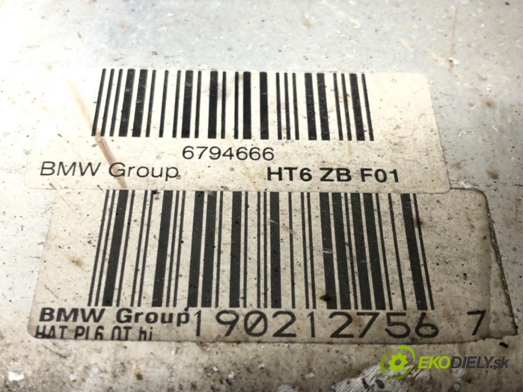 BMW 7 (F01, F02, F03, F04) 2008 - 2015    750 i, Li xDrive 300 kW [408 KM] benzyna 2009 - 20  výztuha zadní část 6794666