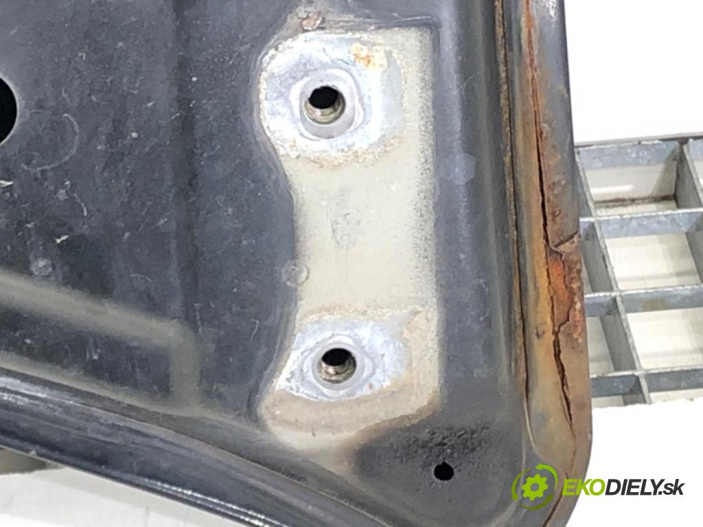 HYUNDAI TUCSON (JM) 2004 - 2022    2.0 LPG 104 kW [141 KM] Benzyna / gaz samochodowy   kapota