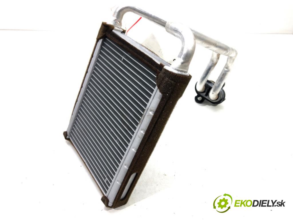 HYUNDAI TUCSON (JM) 2004 - 2022    2.0 LPG 104 kW [141 KM] Benzyna / gaz samochodowy   Výhrevné teleso, radiátor kúrenia  (Radiátory kúrenia)