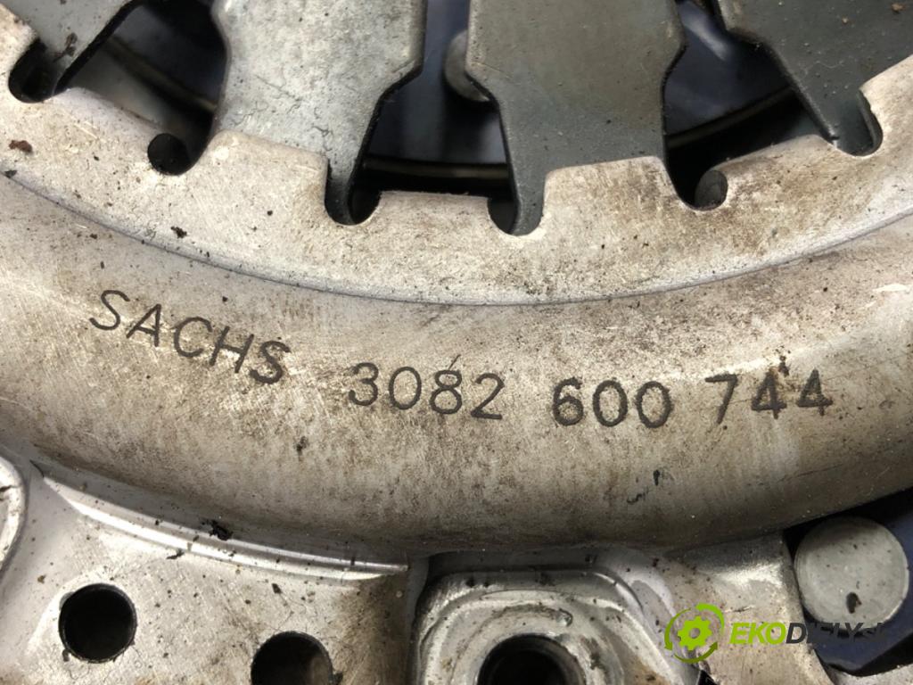 KIA PICANTO I (SA) 2004 - 2012    1.1 48 kW [65 KM] benzyna 2004 - 2011  Spojková sada (bez ložiska) komplet 3082600744 (Kompletné sady (bez ložiska))