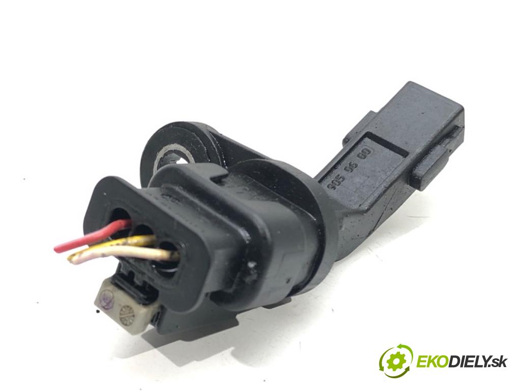 MERCEDES-BENZ CLA coupe (C117) 2013 - 2019    CLA 250 4-matic (117.346) 155 kW [211 KM] benzyna   snímač pozice hřídele klikového A0245457826 (Snímače polohy kliky, vačky)