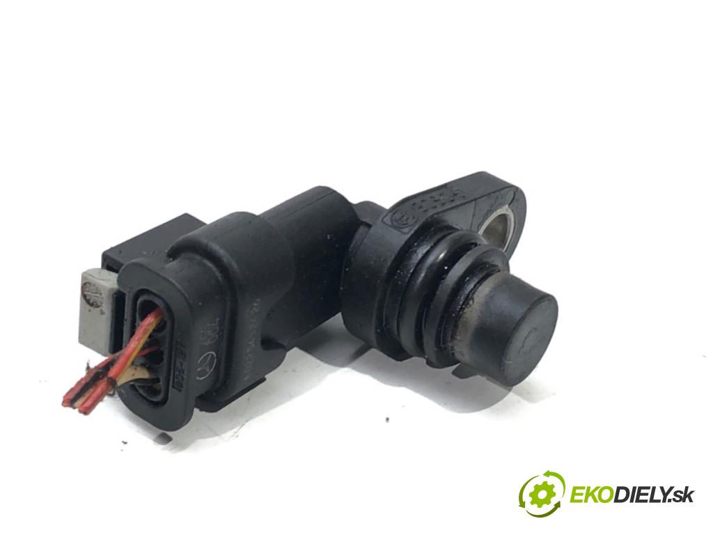 MERCEDES-BENZ CLA coupe (C117) 2013 - 2019    CLA 250 4-matic (117.346) 155 kW [211 KM] benzyna   snímač pozice vačkového hřídele A2709050400 (Snímače polohy kliky, vačky)