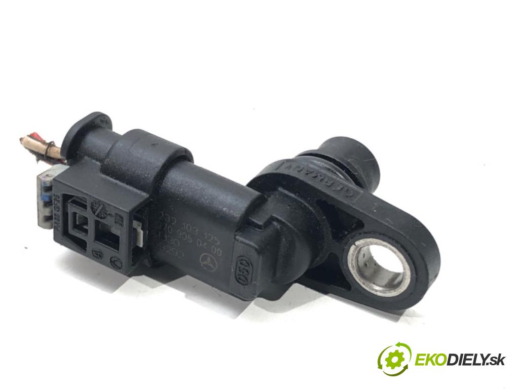 MERCEDES-BENZ CLA coupe (C117) 2013 - 2019    CLA 250 4-matic (117.346) 155 kW [211 KM] benzyna   snímač pozice vačkového hřídele A2709050400 (Snímače polohy kliky, vačky)