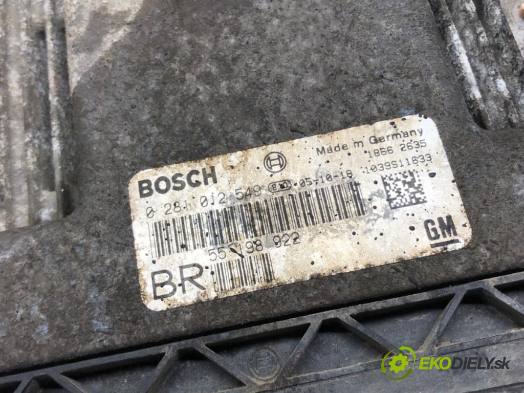 OPEL ZAFIRA B Nadwozie pełne/minivan (A05) 2005 - 2015    1.9 CDTI VAN (M75) 110 kW [150 KM] olej napędowy 2  riadiaca jednotka Motor 0281012549 55198922 (Riadiace jednotky)