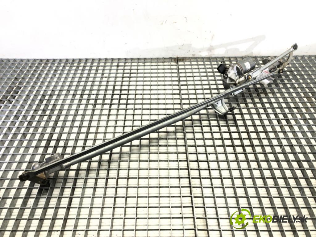 OPEL ZAFIRA B Nadwozie pełne/minivan (A05) 2005 - 2015    1.9 CDTI VAN (M75) 110 kW [150 KM] olej napędowy 2  Mechanizmus stieračov predný 404976 (Motorčeky stieračov predné)