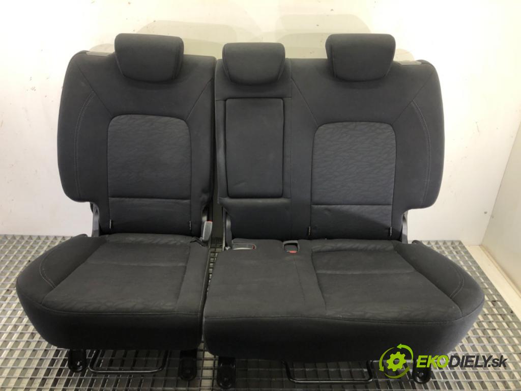 HYUNDAI ix20 (JC) 2010 - 2022    1.4 CRDi 66 kW [90 KM] olej napędowy 2010 - 2022  Sedadlo druhý RIADOK: 