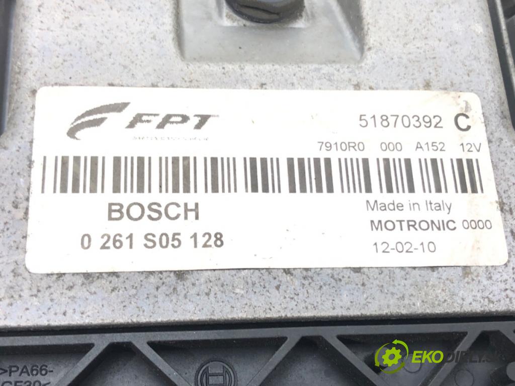 FIAT DOBLO Autobus (263_) 2009 - 2022    1.4 (263AXA1A) 70 kW [95 KM] benzyna 2010 - 2022  riadiaca jednotka Motor 51870392 0261S05128 (Riadiace jednotky)