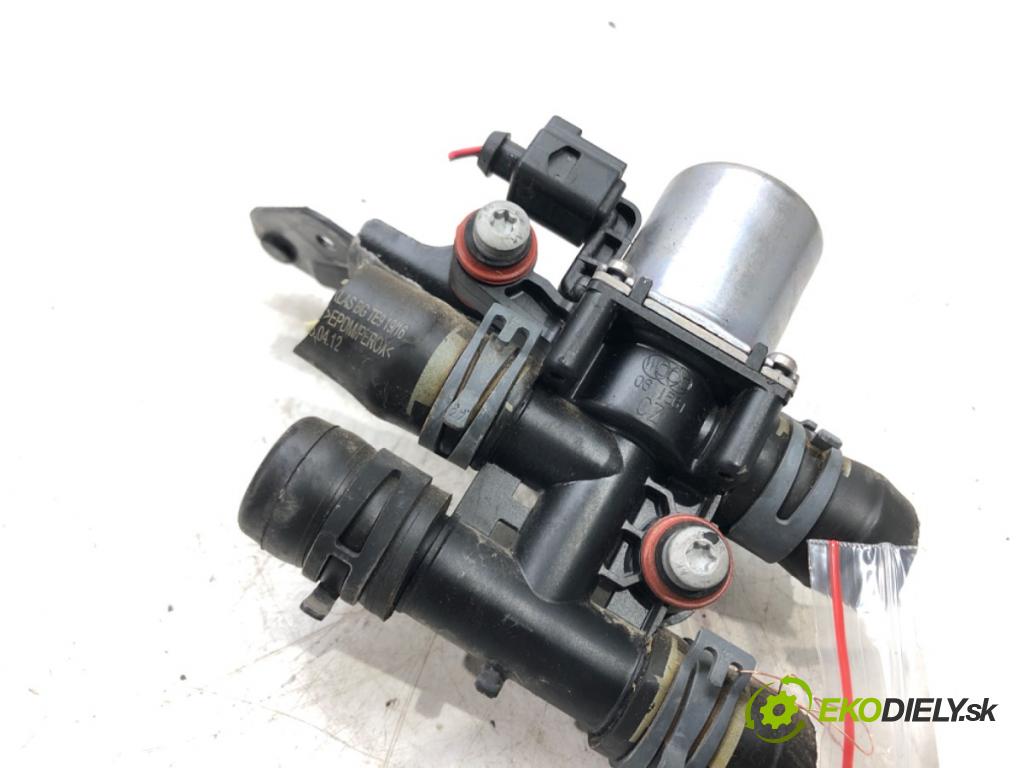 AUDI A5 (8T3) 2007 - 2017    2.0 TDI 140 kW [190 KM] olej napędowy 2013 - 2017  Magnetický ventil vody 8J0121324 (Ostatné)